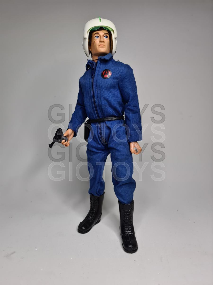 Boneco Falcon